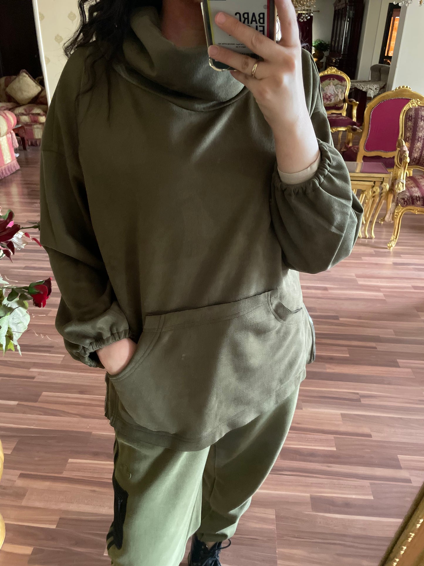 Suede hoodie olive