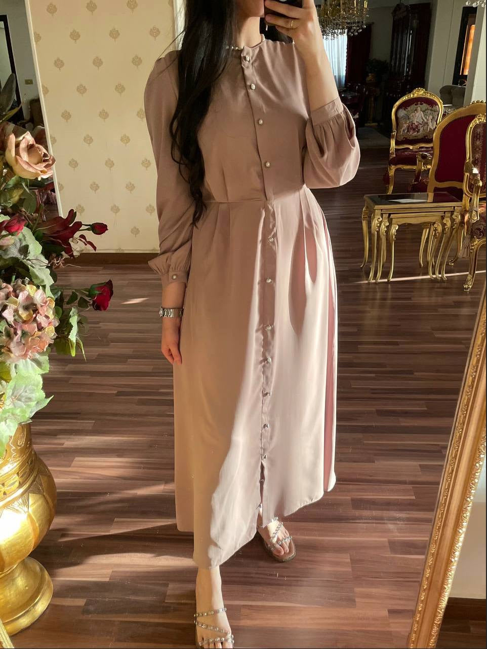 Beige crepe dress with belt