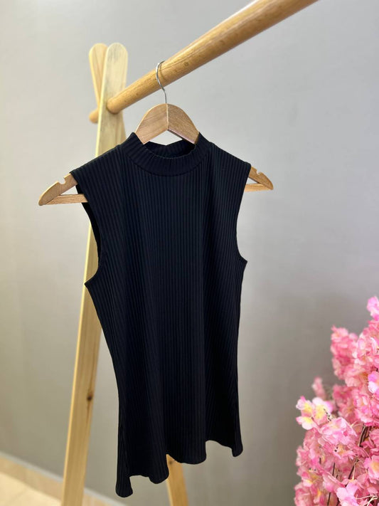 Black ribbed top, sleeveless